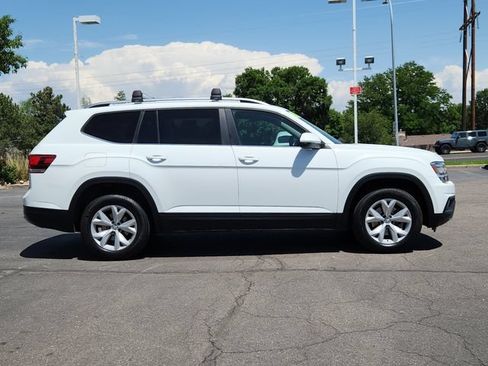 Used 2018 Volkswagen Atlas SE AWD/4WD image 2