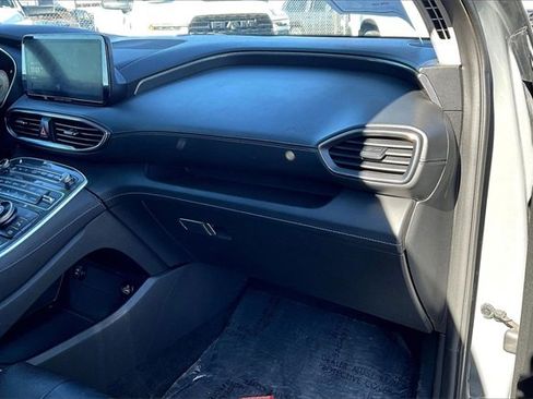 Used 2023 Hyundai Santa Fe Limited image 16
