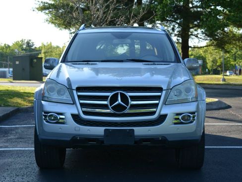 Used 2008 Mercedes-Benz GL 550 4MATIC image 2