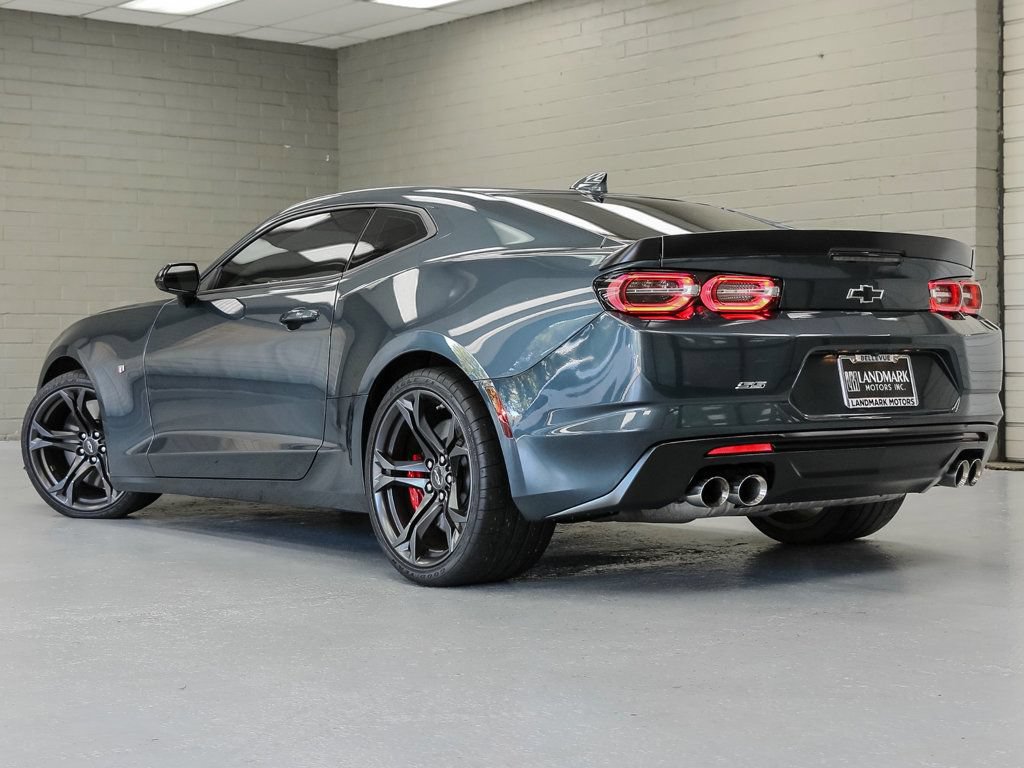 Used 2022 Chevrolet Camaro SS RWD image 30