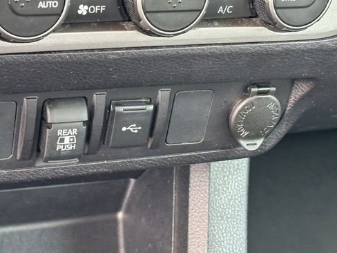 Used 2023 Toyota Tacoma SR5 w/ Technology Package AWD/4WD image 21