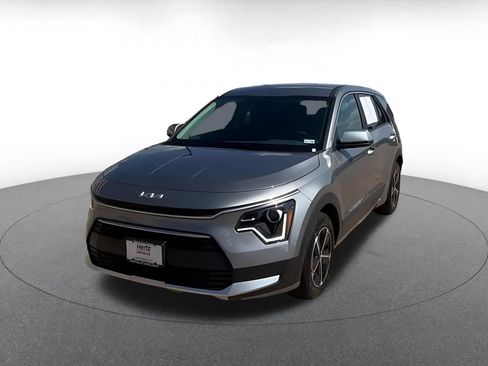 Used 2026 Kia Niro LX FWD image 7
