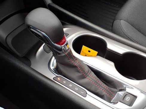 Used 2025 Chevrolet Malibu RS image 15