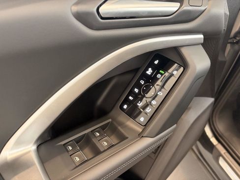 New 2026 Audi Q5 Premium Plus image 12