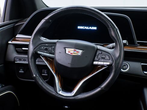 Used 2021 Cadillac Escalade Premium Luxury w/ LPO, Radiant Package image 11