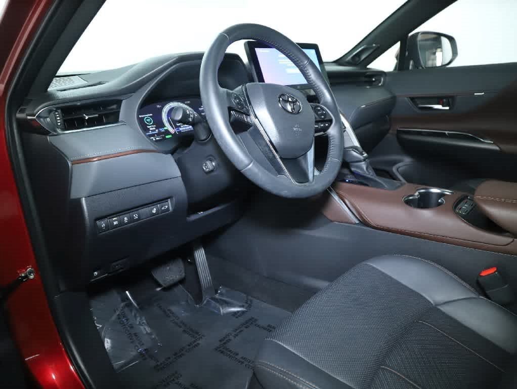 Certified 2023 Toyota Venza Limited AWD/4WD image 18
