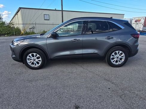 Used 2024 Ford Escape Active w/ Tech Pack #1 AWD/4WD image 7