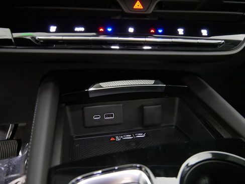 New 2026 Buick Envision Avenir image 27