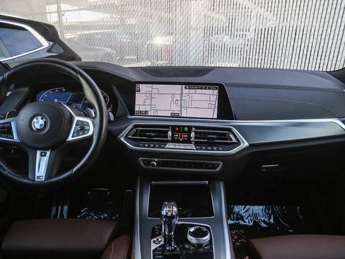 Used 2023 BMW X5 sDrive40i w/ Executive Package image 9