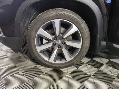 Used 2024 Honda Pilot Elite image 30