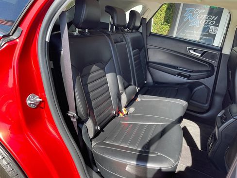 Used 2020 Ford Edge SEL w/ Convenience Package FWD image 28