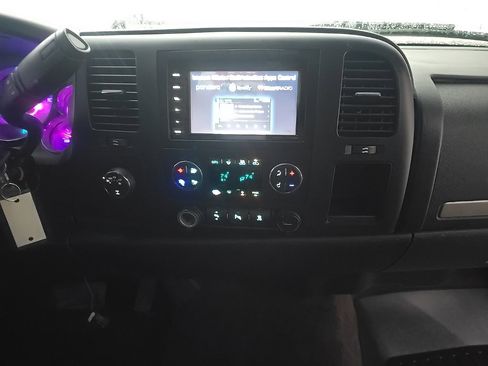 Used 2011 Chevrolet Silverado 1500 LT w/ All-Star Edition image 26