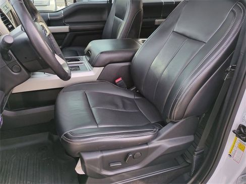 Used 2019 Ford F150 Lariat w/ Equipment Group 502A Luxury image 21