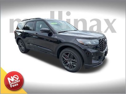 New 2025 Ford Explorer ST-Line w/ Premium Package