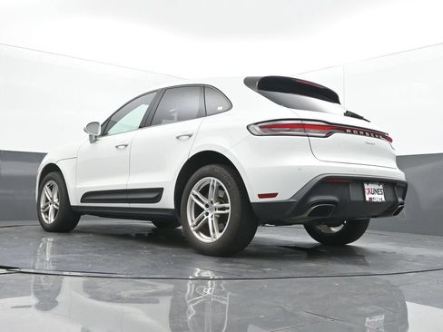 Used 2024 Porsche Macan AWD/4WD image 51