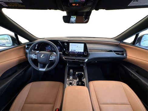 Used 2025 Lexus RX 350 FWD w/ Technology Package image 22