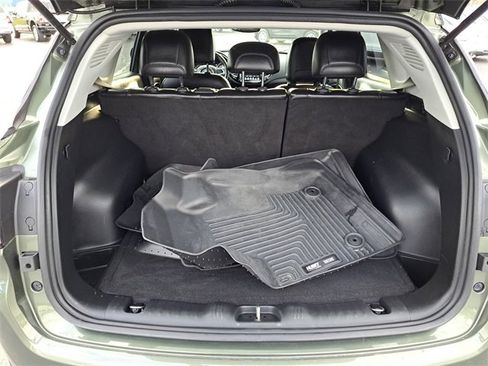 Used 2018 Jeep Compass Limited image 28