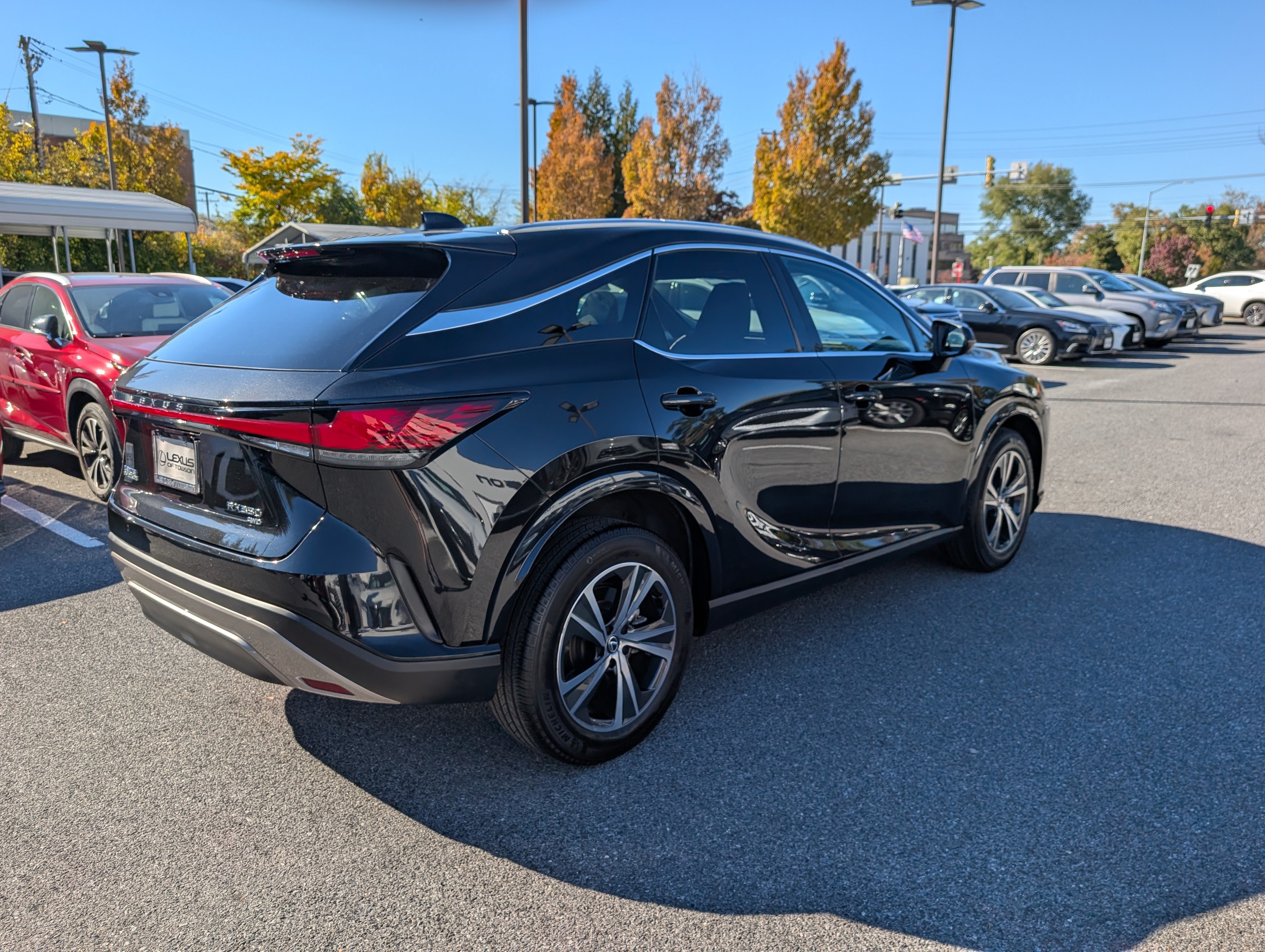 Used 2024 Lexus RX 350 Premium w/ Accessory Package (Z1) AWD/4WD image 3