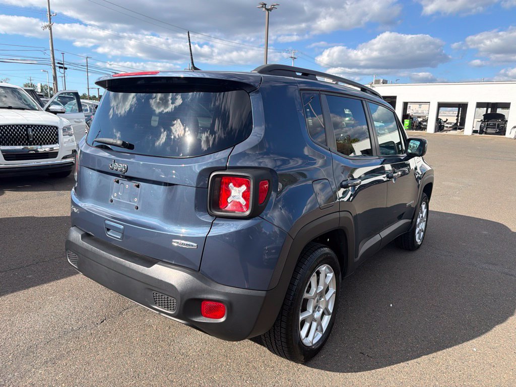 Used 2020 Jeep Renegade Latitude w/ Cold Weather Group AWD/4WD image 6