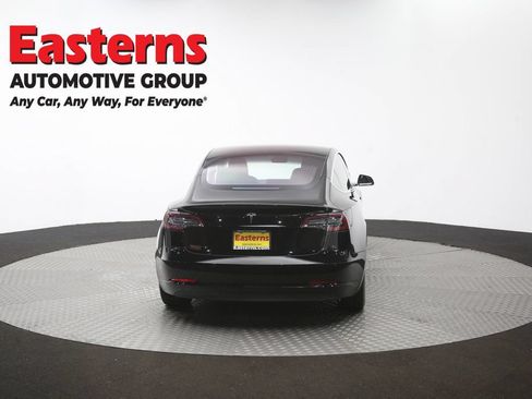 Used 2018 Tesla Model 3 Long Range RWD image 32
