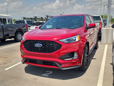 Used 2024 Ford Edge ST-Line w/ Class II Trailer Tow Package AWD/4WD image 1