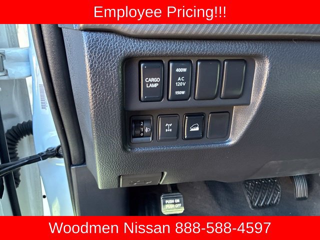 Used 2021 Nissan Titan PRO-4X w/ Pro-4x Utility Package AWD/4WD image 27