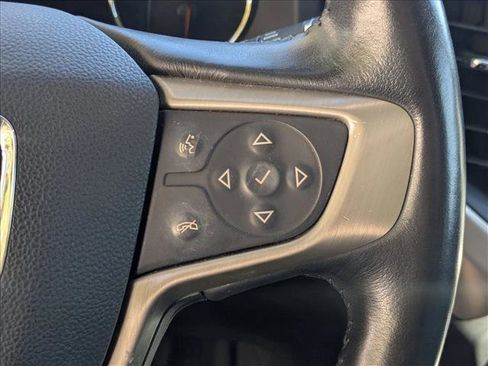 Used 2021 GMC Acadia Denali w/ Denali Technology Package image 5