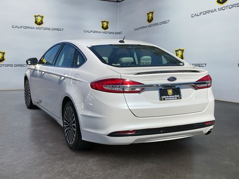 Used 2017 Ford Fusion Energi Titanium FWD image 7