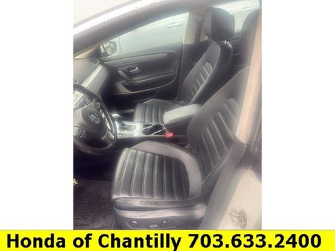 Used 2014 Volkswagen CC R-Line FWD image 5