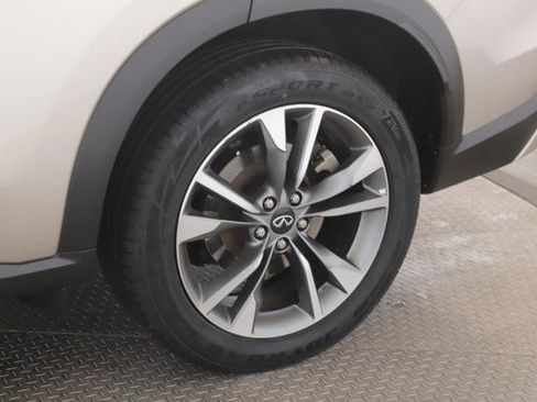 Used 2023 INFINITI QX60 Luxe image 14