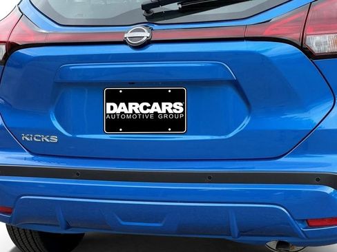 Used 2025 Nissan Kicks Play S image 4