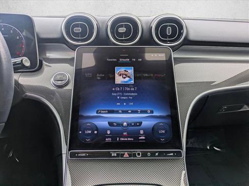 Used 2022 Mercedes-Benz C 300 Sedan image 13
