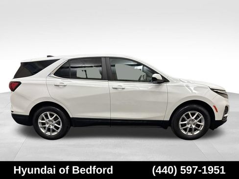 Used 2022 Chevrolet Equinox LT FWD image 4