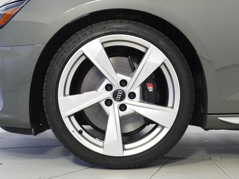 Used 2023 Audi S4 Premium Plus w/ Premium Plus Package image 5