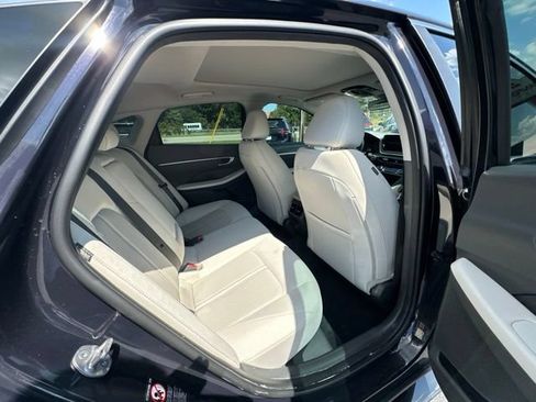 Used 2023 Hyundai Sonata SEL w/ Convenience Package FWD image 17