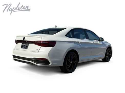 Used 2025 Volkswagen Jetta SE w/ Black Wheel Package FWD image 6