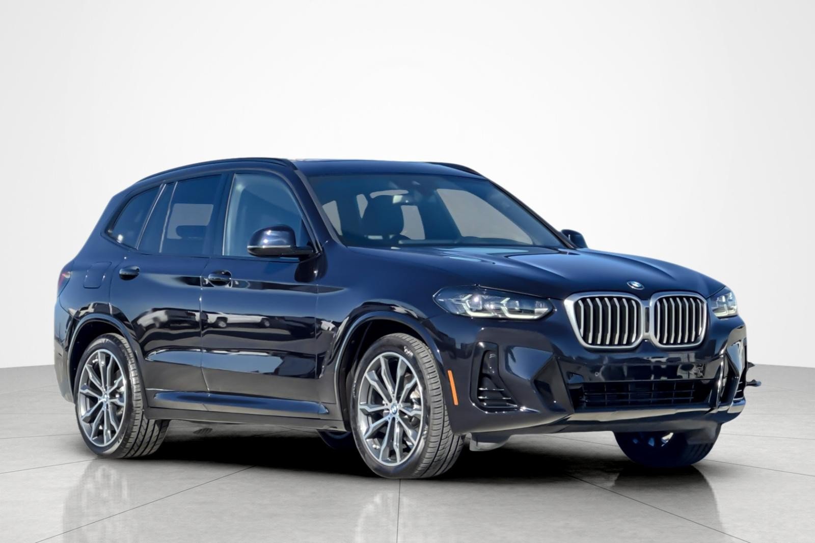 Used 2022 BMW X3 sDrive30i w/ M Sport Package 2 RWD image 7