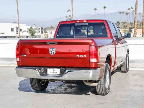 Used 2019 RAM 1500 Classic SLT image 9