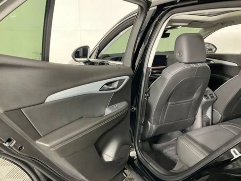 Used 2024 Buick Envision Avenir AWD/4WD image 33