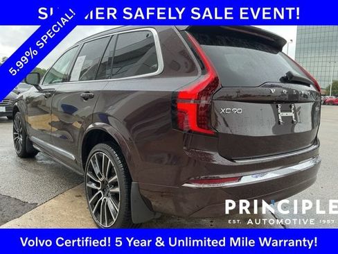 Certified 2025 Volvo XC90 B5 Plus AWD/4WD image 12
