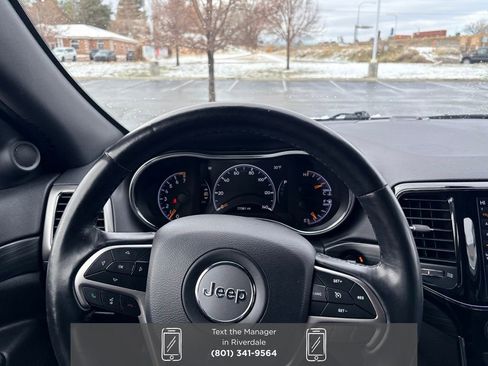 Used 2020 Jeep Grand Cherokee Altitude image 15