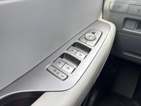 Used 2024 Hyundai Palisade SEL FWD image 25