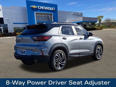 Used 2026 Chevrolet TrailBlazer RS w/ Convenience Package image 9