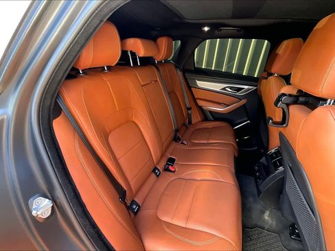 Used 2024 Jaguar F-PACE R-Dynamic S image 26