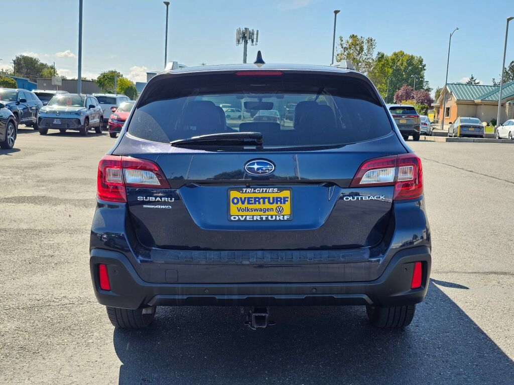 Used 2018 Subaru Outback 2.5i Touring w/ Popular Package #3 AWD/4WD image 5