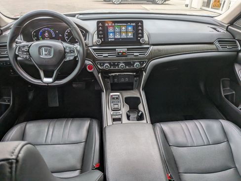 Used 2021 Honda Accord Touring image 30