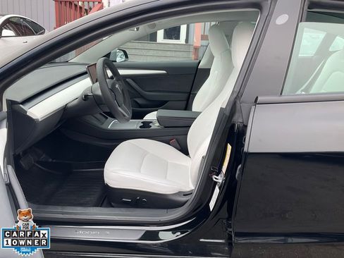 Used 2023 Tesla Model 3 Standard Range image 14