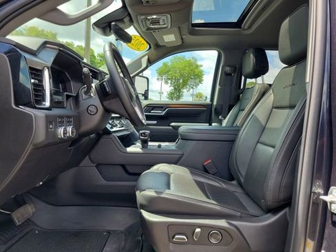 Certified 2025 GMC Sierra 1500 Denali w/ Denali Reserve Package AWD/4WD image 25