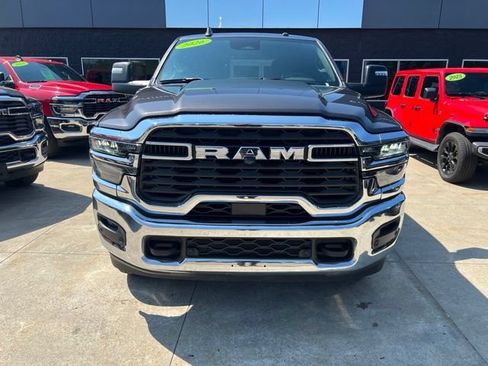 Certified 2026 RAM 2500 Big Horn AWD/4WD image 2