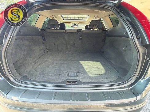 Used 2012 Volvo XC60 T6 AWD/4WD image 25